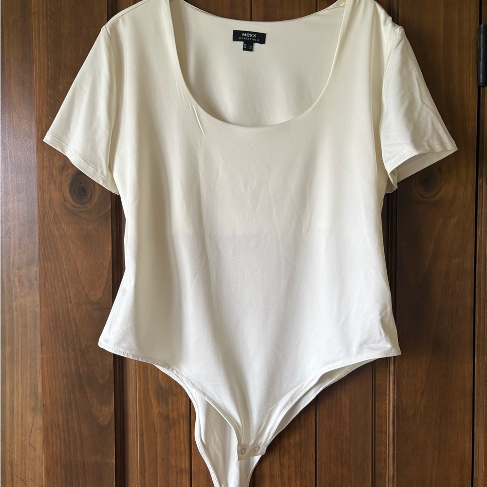 Mexx Soft Cream Sleeve Bodysuit